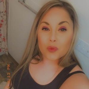 Meet your Posher, Leah